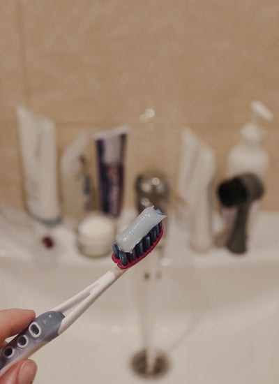 Nano Silver Toothpaste: What is Nano Silver in Toothpaste and How Can it Protect Teeth?